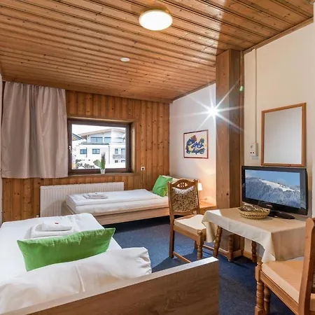 Konrad Otel 3*