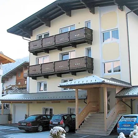 Konrad Otel